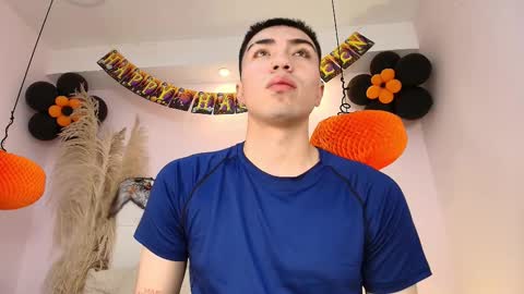 Alessandro  online show from 3, 11, 2025