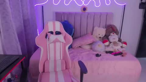 alessia dolce online show from 12, 7, 2026