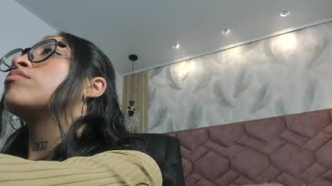 Snapshot of alessia_storm_ chatting on 25, 4, 2026 Alessia online show from 25, 4, 2026