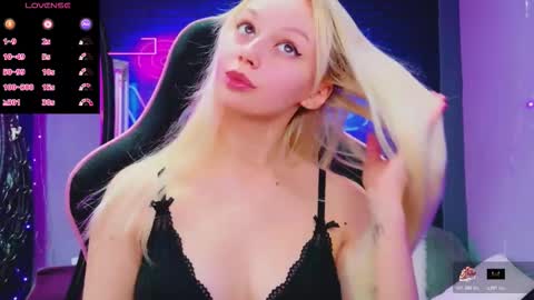 alessiacroft online show from 8, 3, 2026