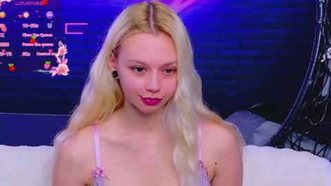 Snapshot of alessiacroft chatting on 9, 5, 2026 alessiacroft online show from 9, 5, 2026