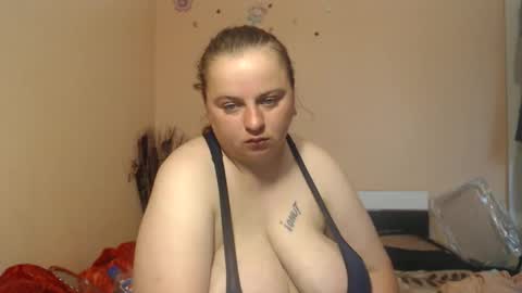 Snapshot of alessianeyl chatting on 9, 6, 2026 Alessia online show from 9, 6, 2026