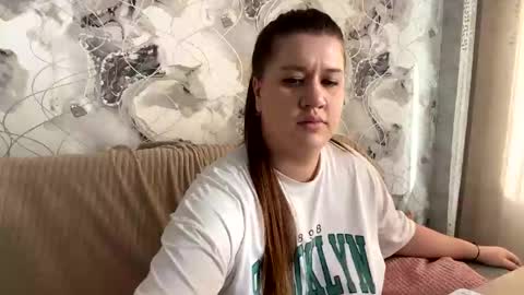 Aletta Oushen online show from 20, 2, 2025