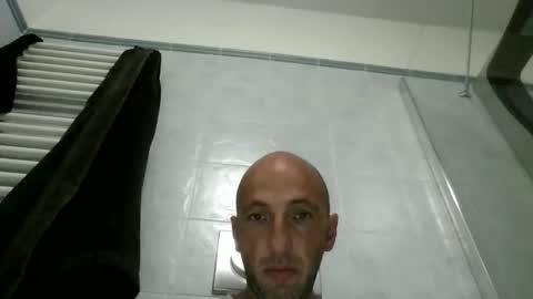Snapshot of alex120475 chatting on 15, 4, 2026 alex120475 online show from 15, 4, 2026