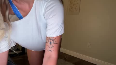 alex  online show from 23, 11, 2025