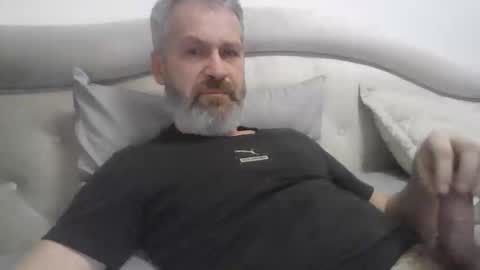 Snapshot of alex80581 chatting on 14, 11, 2025 Alexey online show from 14, 11, 2025