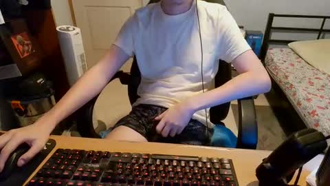 Snapshot of alex97420 chatting on 12, 11, 2025 Alex online show from 12, 11, 2025