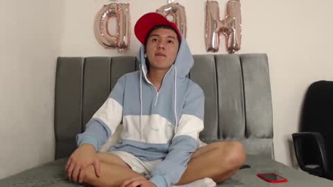 Owen online show from 4, 12, 2024