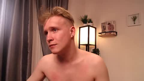 Snapshot of alex__sweet chatting on 25, 4, 2026 your Alex online show from 25, 4, 2026