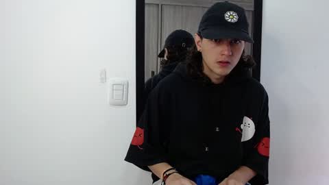 alex_connorr online show from 7, 2, 2025