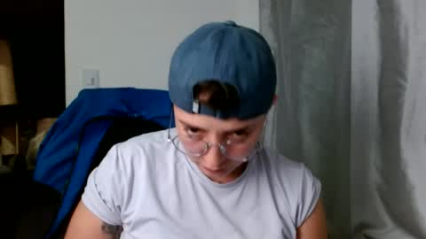 Snapshot of alex_parker07 chatting on 14, 6, 2026 Alex Parker online show from 14, 6, 2026