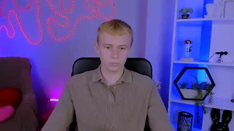 Alex online show from 8, 7, 2026