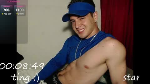 Snapshot of alex_smith0 chatting on 14, 1, 2025 online show from 14, 1, 2025