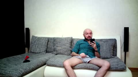 Alex and Tobey online show from 18, 2, 2026