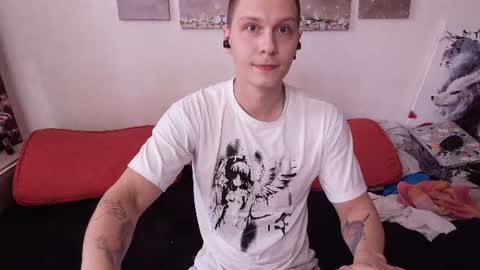 Alex WandHot online show from 16, 6, 2026