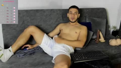 Alex Woll online show from 9, 9, 2025