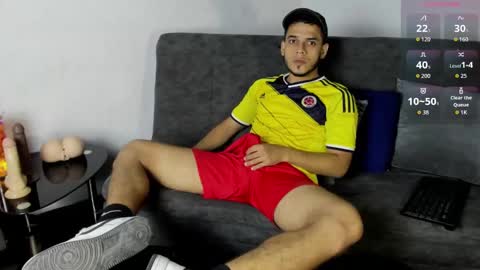 Alex Woll online show from 12, 9, 2025