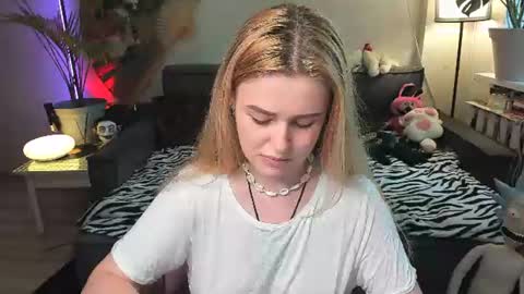 Snapshot of alexa_pirs chatting on 17, 6, 2026 alexa_pirs online show from 17, 6, 2026