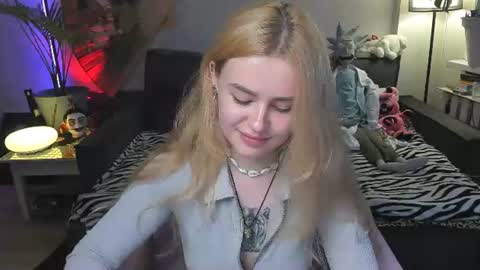 Snapshot of alexa_pirs chatting on 25, 7, 2026 alexa_pirs online show from 25, 7, 2026