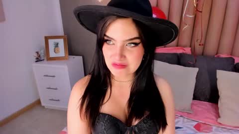 Alexa Thaylor online show from 21, 2, 2025