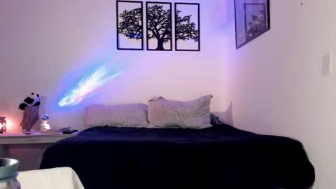 Snapshot of alexanderjaz chatting on 11, 9, 2025 Alexander Jaz online show from 11, 9, 2025