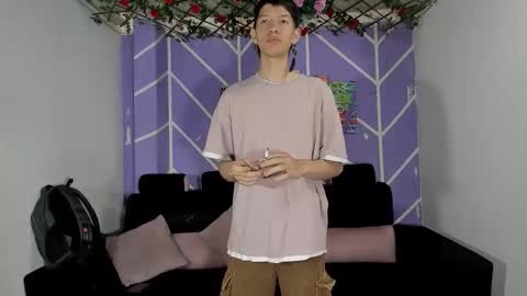 chicos hot online show from 20, 2, 2026