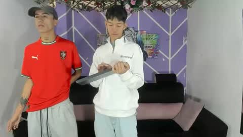 chicos hot online show from 6, 4, 2026