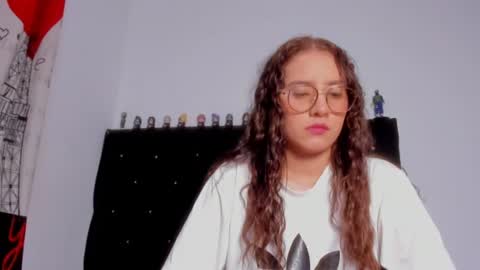 Snapshot of alexandra_clauss chatting on 17, 6, 2026 alexandra clauss online show from 17, 6, 2026