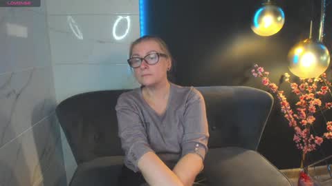 Alexandra online show from 17, 12, 2024