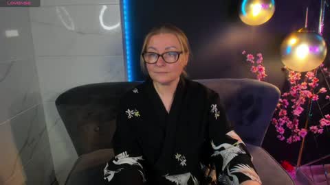 Alexandra online show from 5, 1, 2025