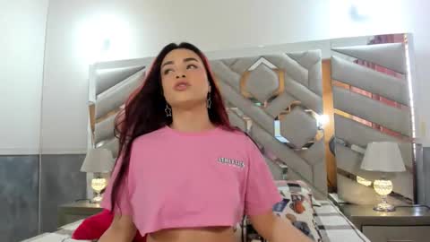 Snapshot of alexandra_wonder69x chatting on 15, 9, 2025 Alexandra ig alexandraax09 online show from 15, 9, 2025