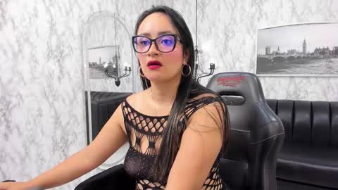 Alexandra Milff  online show from 20, 10, 2025