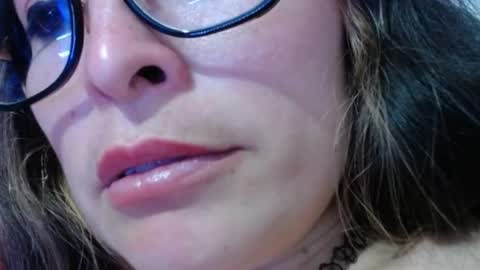 Snapshot of alexandrasaen chatting on 3, 6, 2026 alexandrasaen online show from 3, 6, 2026