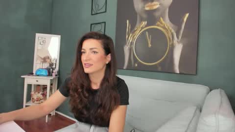 Snapshot of alexanikole chatting on 28, 5, 2026 AlexaNikole online show from 28, 5, 2026