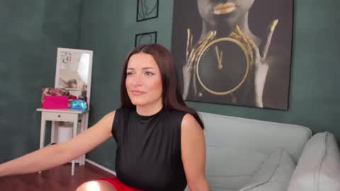 Snapshot of alexanikole chatting on 5, 6, 2026 AlexaNikole online show from 5, 6, 2026