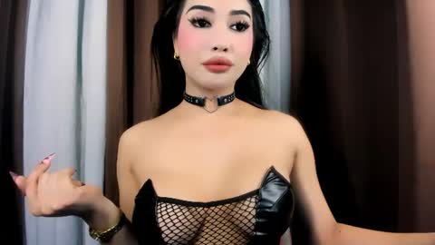 ur lovely alexa online show from 4, 7, 2026