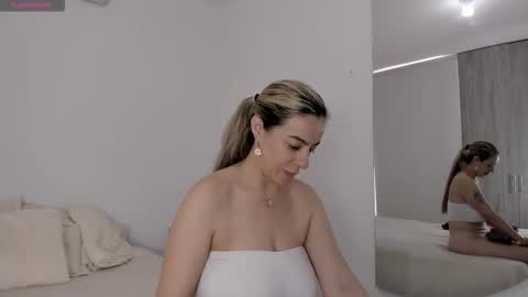 Snapshot of alexastormm chatting on 24, 2, 2026 alexastormm online show from 24, 2, 2026