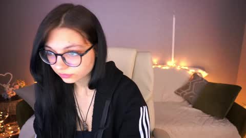 alexavinkss online show from 22, 4, 2026