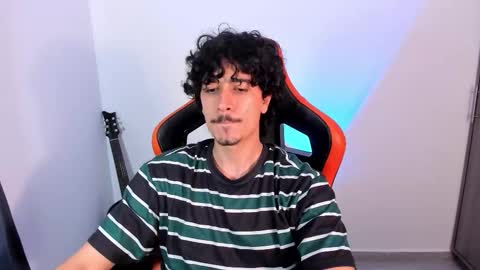 alexfloreszzz online show from 8, 1, 2026