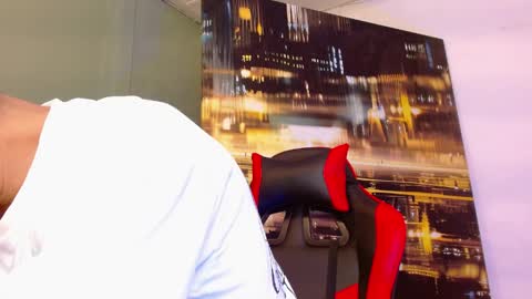 alexgiraldo__ online show from 7, 4, 2026