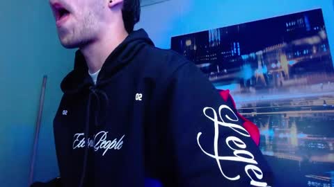 alexgiraldo__ online show from 14, 4, 2026