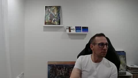 Snapshot of alexhunter4u chatting on 16, 12, 2024 alexhunter4u online show from 16, 12, 2024