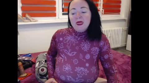 Snapshot of alexie33 chatting on 13, 2, 2025 alexie33 online show from 13, 2, 2025