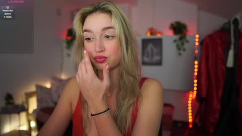 Snapshot of alexis___texas chatting on 8, 1, 2025 Alexis Texas online show from 8, 1, 2025