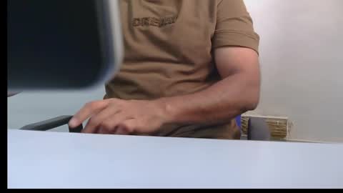 Snapshot of alexkerala84 chatting on 21, 5, 2026 alexkerala84 online show from 21, 5, 2026