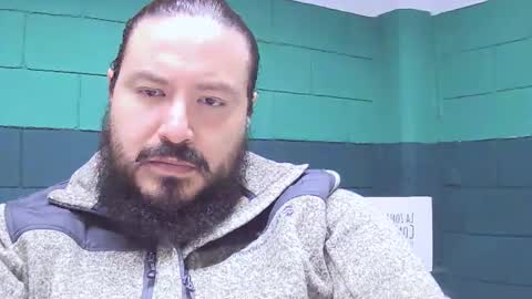 Snapshot of alextambet chatting on 13, 1, 2025 alextambet online show from 13, 1, 2025