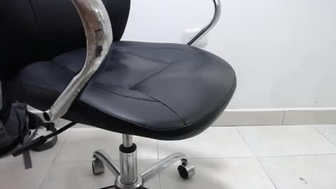 Snapshot of alextwunkk chatting on 1, 2, 2025 Alex online show from 1, 2, 2025