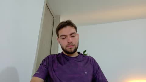 Snapshot of alextwunkk chatting on 10, 9, 2025 Alex online show from 10, 9, 2025