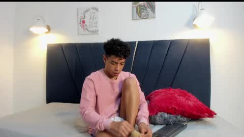 alexx_cum18 online show from 27, 4, 2026