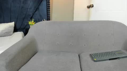 alexx_val online show from 16, 7, 2026